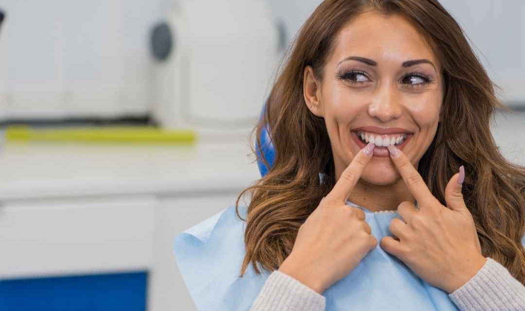 Alanya Hollywood smile — Ova Dent