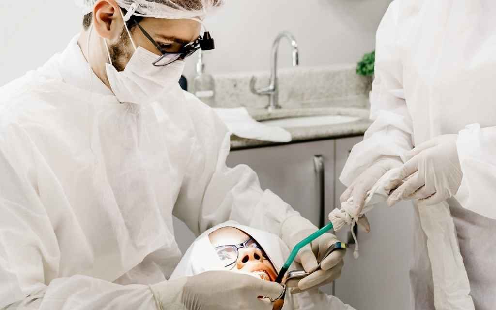 Antalya dentist checkup — Ova Dent